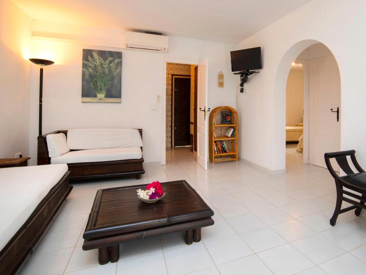 Holiday Home La Cigarra By Interhome カルプ エクステリア 写真